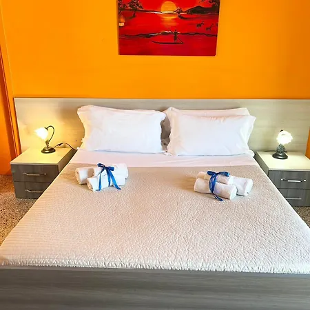 Casa Scirocco Vista Mare شقة تْشيفالو